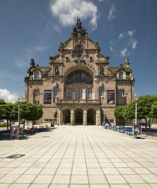 Opernhaus