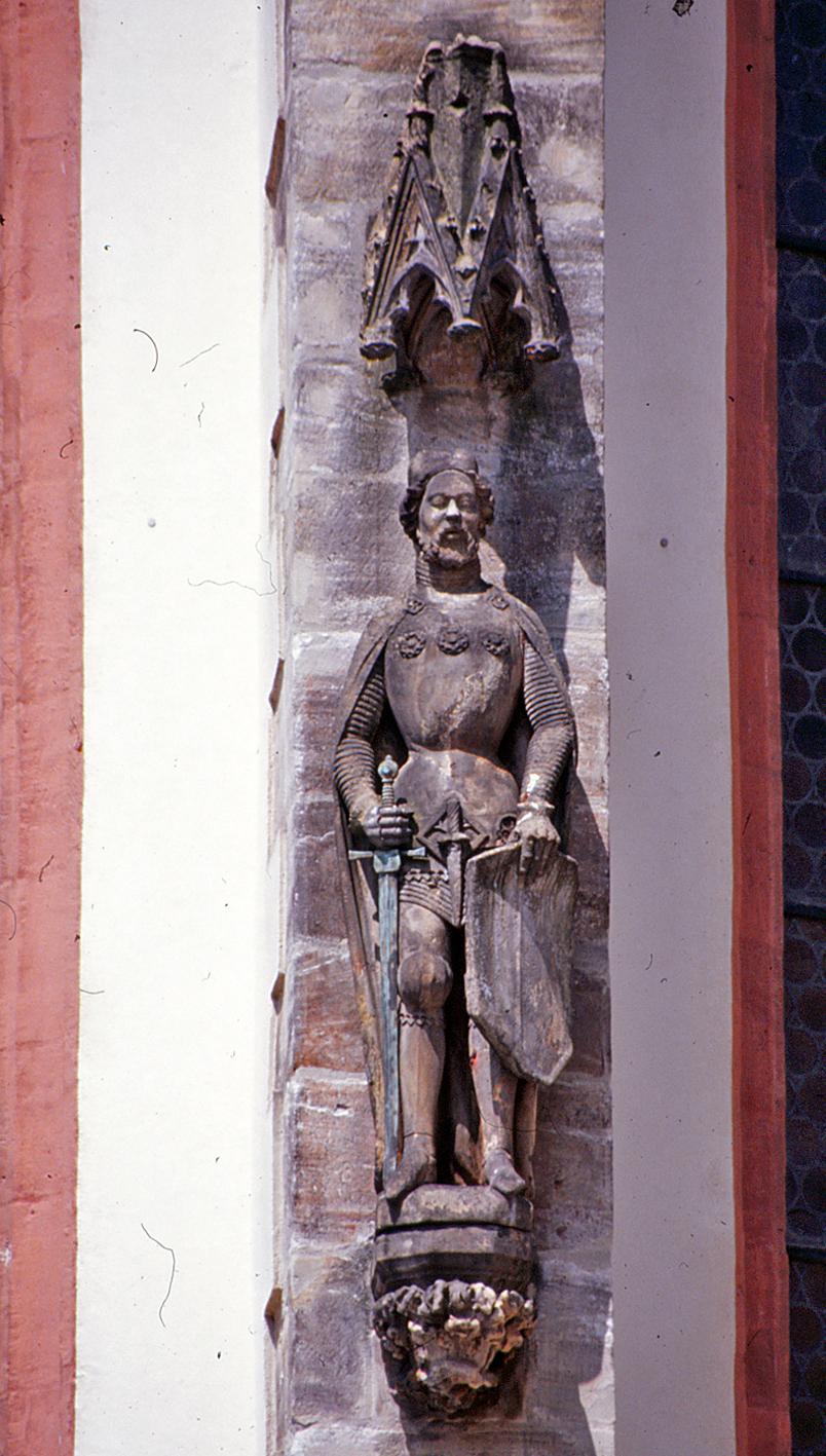 Statue